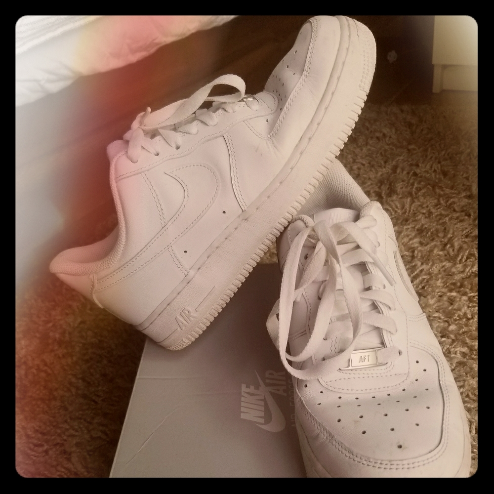 Nike Air Force Ones '07 womens 8.5